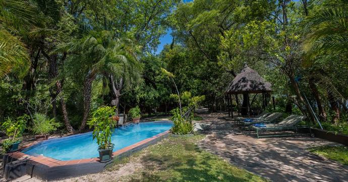 Mahangu Safari Lodge
