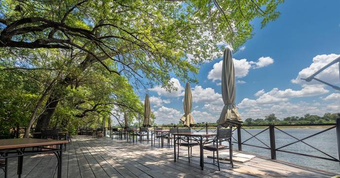Mahangu Safari Lodge