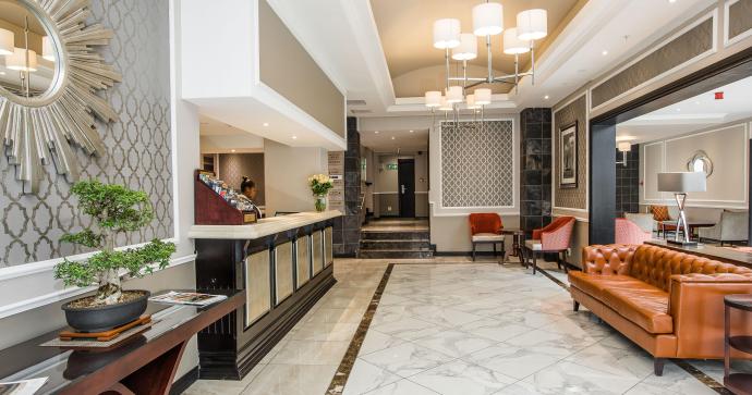 Premier Hotel