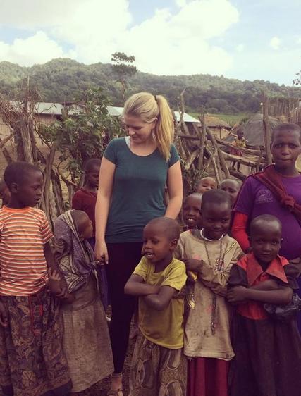 At bo og leve i Tanzania: En svenskers eventyr