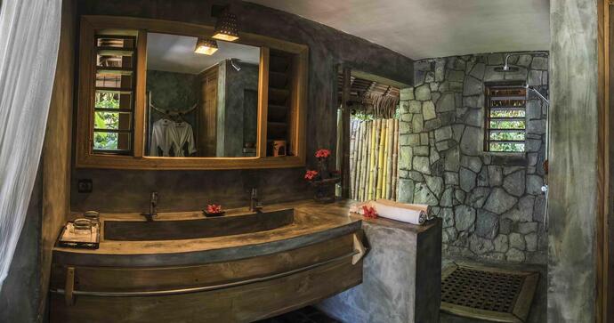 Tsara Komba Beach & Forest Lodge