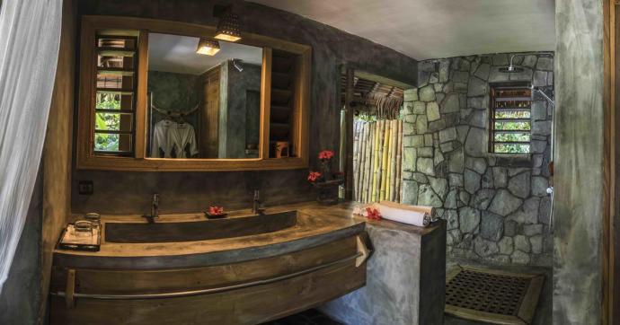 Tsara Komba Beach & Forest Lodge