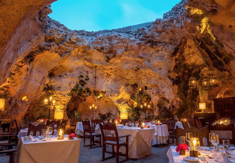 Ali Barbour's Cave Restaurant – Middag 10 meter under jorden